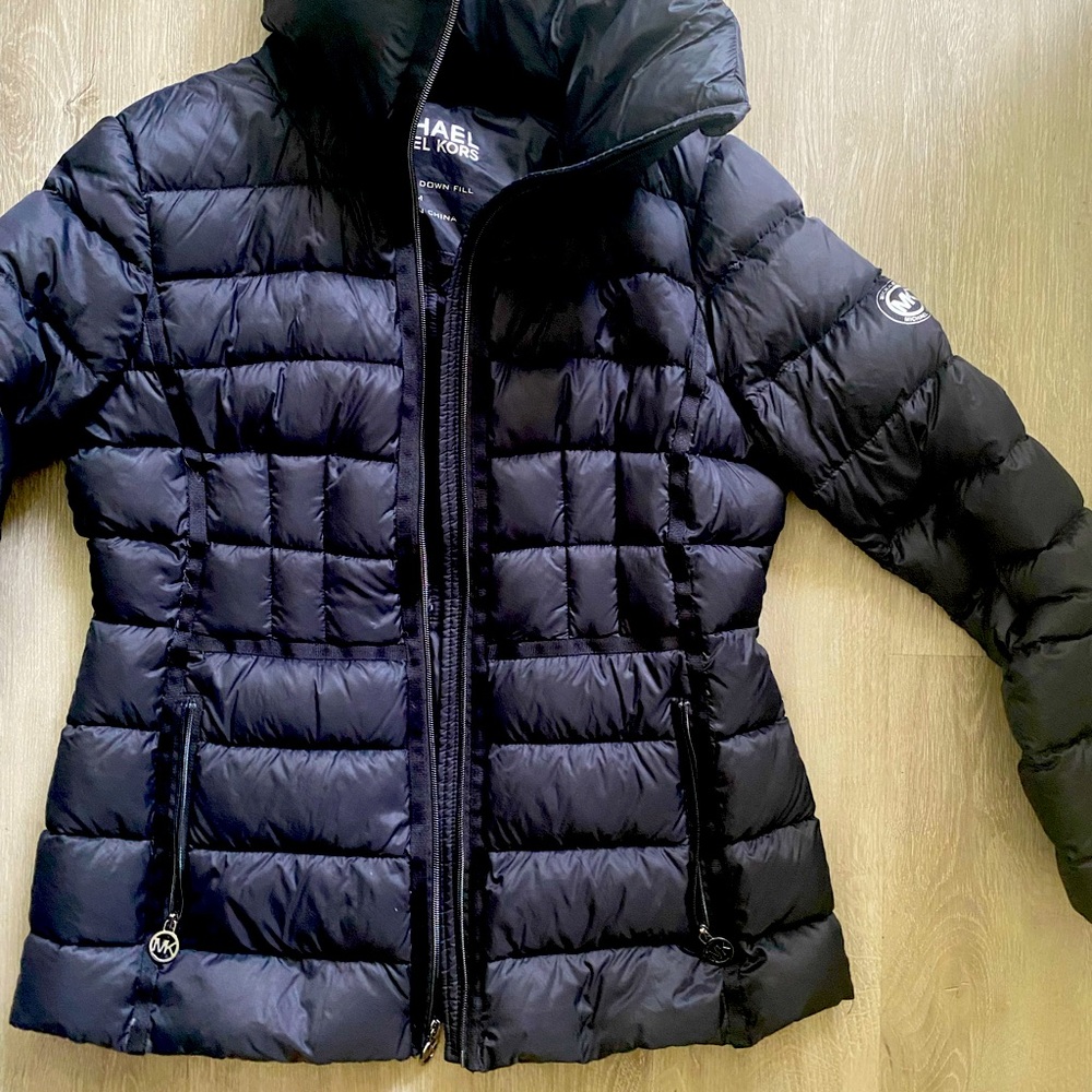 Black Michael Kors puffer jacket